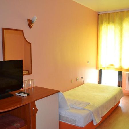 Hotel Perla Gorna Oryahovitsa Eksteriør billede