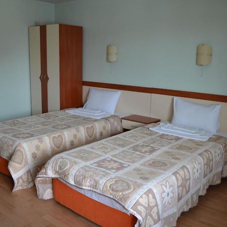 Hotel Perla Gorna Oryahovitsa Eksteriør billede